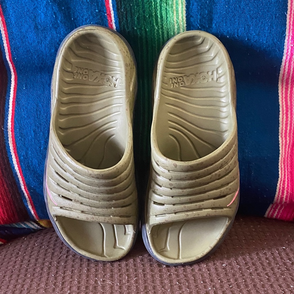 Hoka One One Beige Slip-On Comfort Slides with Pink Accent